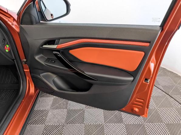 Lada (ВАЗ) Vesta I с пробегом 2020 года, цена 1 155 000 рублей, 61656 км, универсал, Автокод Объявления