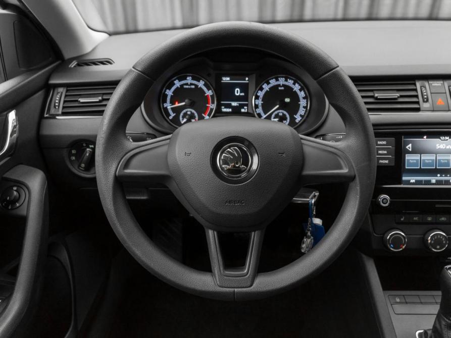 Skoda Octavia III (A7) Рестайлинг Москва  - изображение 10