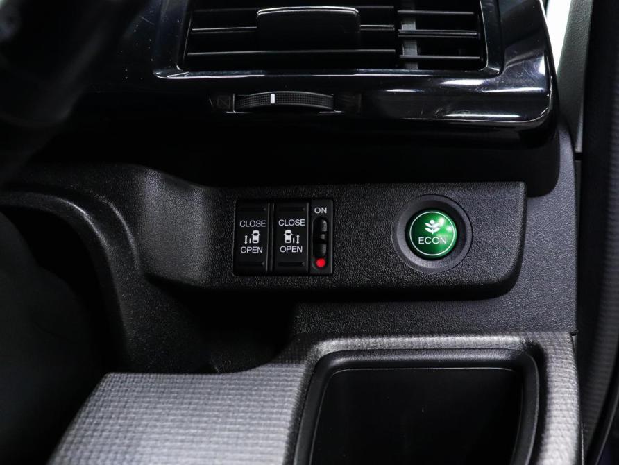 Honda Stepwgn V Красноярск  - изображение 18