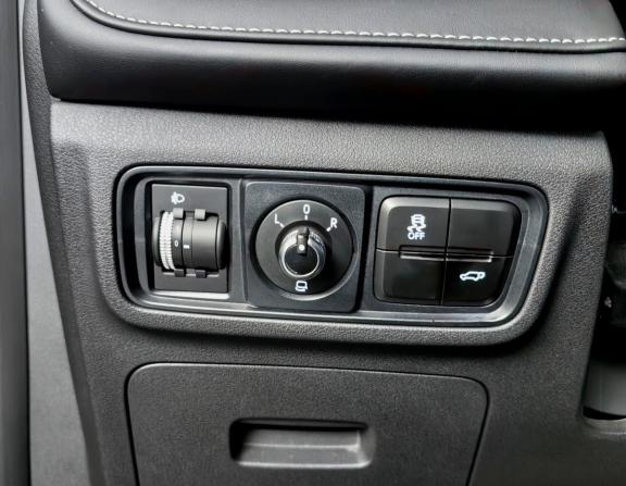 JAC JS6 с пробегом 2022 года, цена 1 699 000 рублей, 27615 км, внедорожник, Автокод Объявления