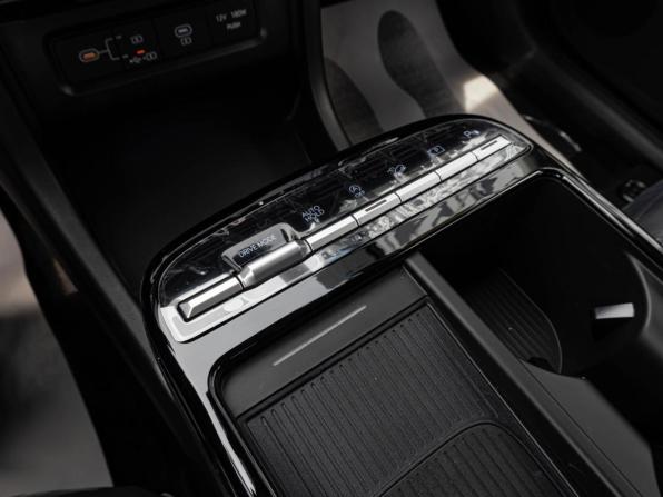 Hyundai Tucson IV Рестайлинг с пробегом 2025 года, цена 4 230 000 рублей, 73 км, внедорожник, Автокод Объявления