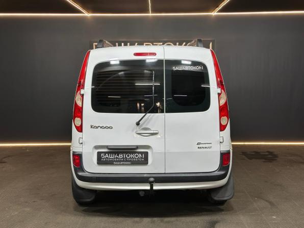 Renault Kangoo II с пробегом 2013 года, цена 725 000 рублей, 251568 км, минивэн, Автокод Объявления