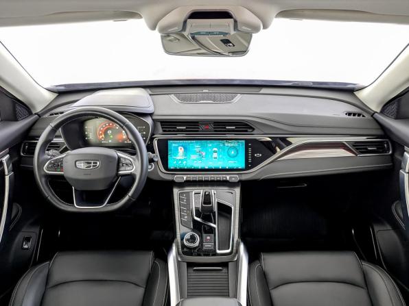 Geely Atlas Pro с пробегом 2023 года, цена 1 990 000 рублей, 67161 км, внедорожник, Автокод Объявления