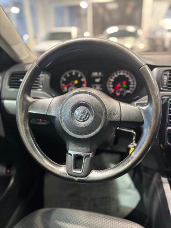 Volkswagen Jetta VI с пробегом 2011 года, цена 899 000 рублей, 184941 км, седан, Автокод Объявления