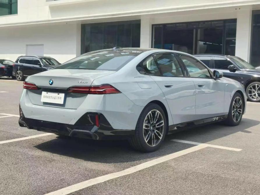 BMW 5 серии VIII (G60/G61/G68) Краснодар  - изображение 6