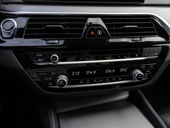 BMW 5 серии VII (G30/G31/G38) с пробегом 2020 года, цена 3 750 000 рублей, 86541 км, седан, Автокод Объявления