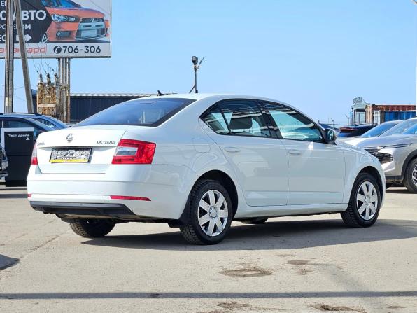 Skoda Octavia III (A7) Рестайлинг с пробегом 2020 года, цена 1 470 000 рублей, 216500 км, лифтбек, Автокод Объявления
