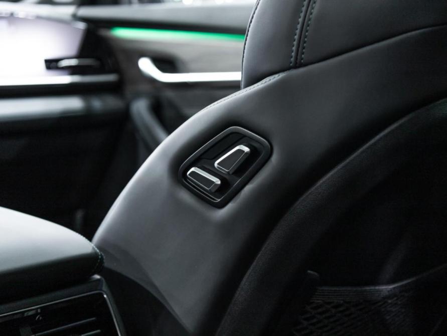 Geely Monjaro I Рестайлинг Санкт-Петербург  - изображение 25