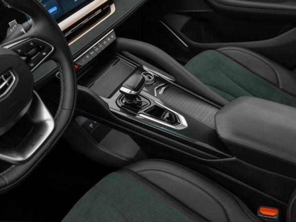 Geely Monjaro I с пробегом 2023 года, цена 3 260 000 рублей, 36679 км, внедорожник, Автокод Объявления
