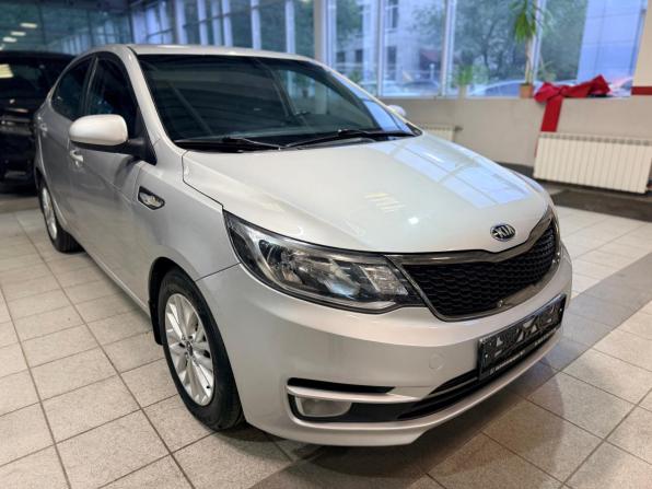 Kia Rio III Рестайлинг с пробегом 2015 года, цена 1 009 000 рублей, 159000 км, седан, Автокод Объявления