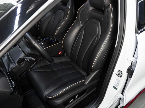 Omoda C5 I с пробегом 2023 года, цена 1 840 000 рублей, 39999 км, внедорожник, Автокод Объявления