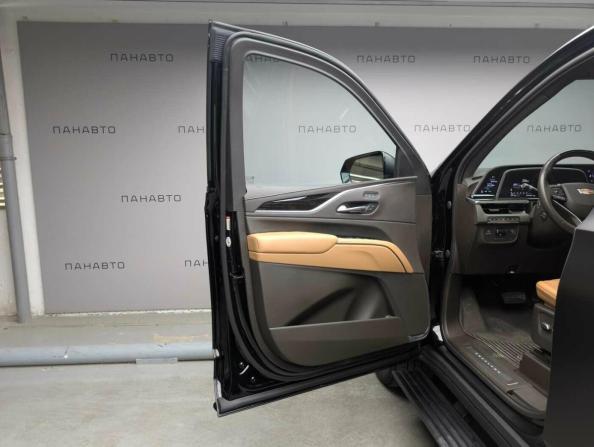 Cadillac Escalade V с пробегом 2023 года, цена 11 055 000 рублей, 49107 км, внедорожник, Автокод Объявления