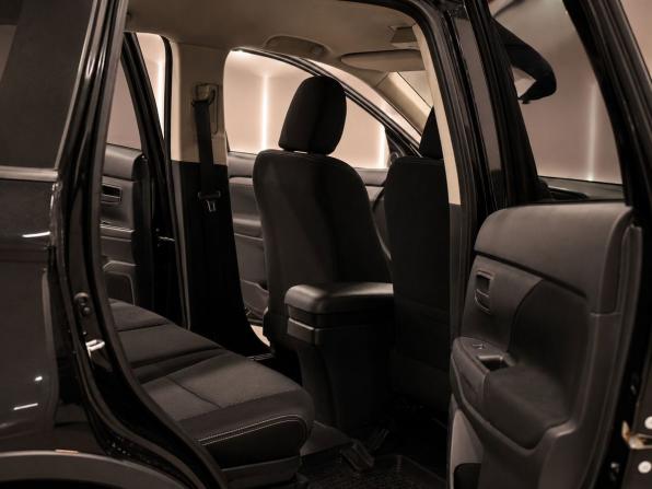 Mitsubishi Outlander III Рестайлинг 2 с пробегом 2018 года, цена 1 895 000 рублей, 180000 км, внедорожник, Автокод Объявления