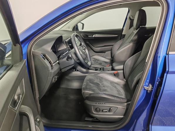 Skoda Karoq I с пробегом 2021 года, цена 2 569 000 рублей, 46147 км, внедорожник, Автокод Объявления