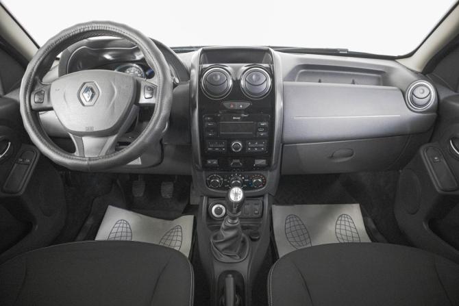Renault Duster I Рестайлинг с пробегом 2017 года, цена 1 299 000 рублей, 124000 км, внедорожник, Автокод Объявления