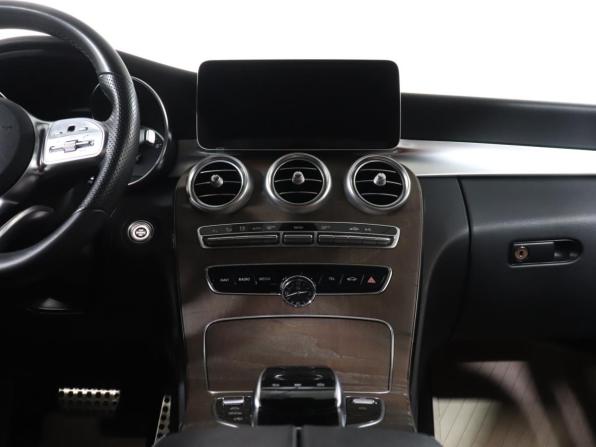 Mercedes-Benz C-Класс IV (W205) Рестайлинг с пробегом 2019 года, цена 3 444 000 рублей, 63700 км, седан, Автокод Объявления