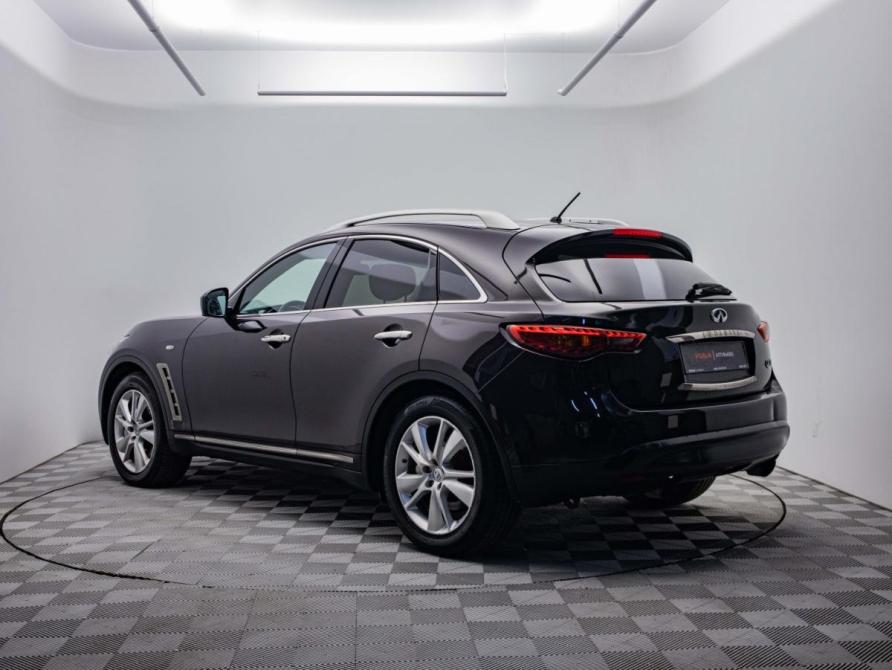 Infiniti QX70 Москва  - изображение 8