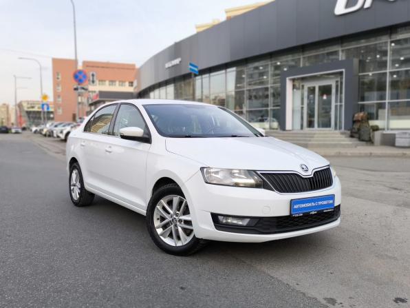 Skoda Rapid I с пробегом 2017 года, цена 1 150 000 рублей, 140899 км, лифтбек, Автокод Объявления