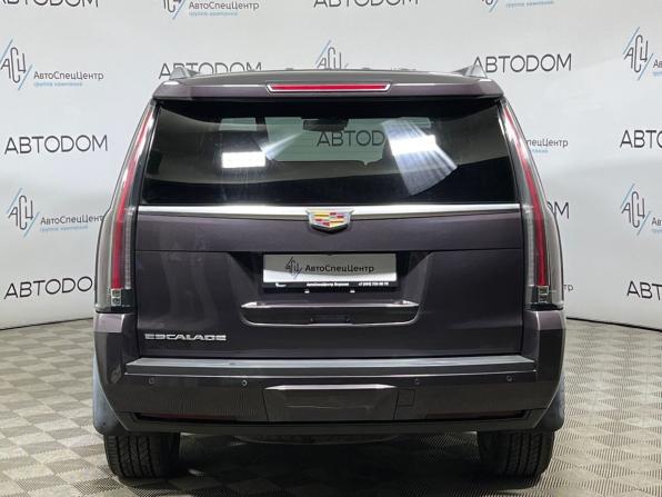 Cadillac Escalade IV с пробегом 2015 года, цена 2 919 000 рублей, 214304 км, внедорожник, Автокод Объявления
