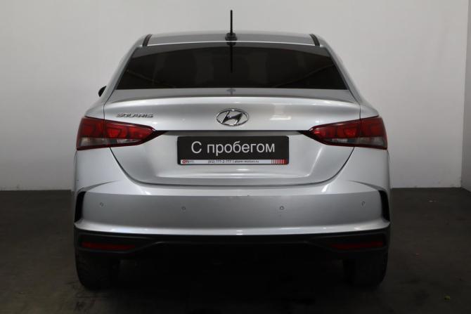 Hyundai Solaris II Рестайлинг с пробегом 2021 года, цена 1 399 000 рублей, 125000 км, седан, Автокод Объявления