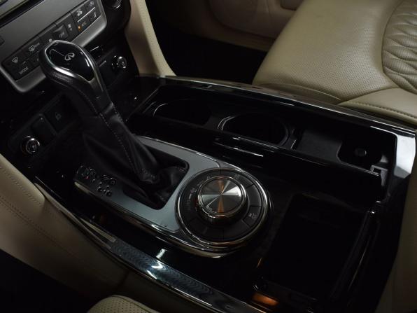 Infiniti QX80 I Рестайлинг 2 с пробегом 2019 года, цена 6 234 995 рублей, 32181 км, внедорожник, Автокод Объявления