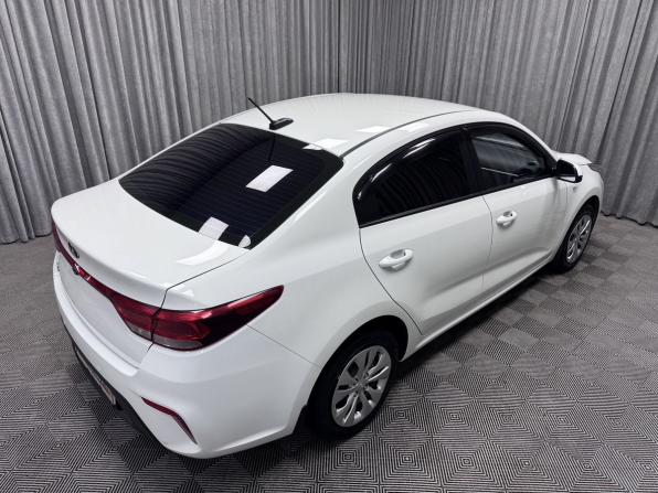 Kia Rio IV с пробегом 2017 года, цена 1 020 000 рублей, 141669 км, седан, Автокод Объявления