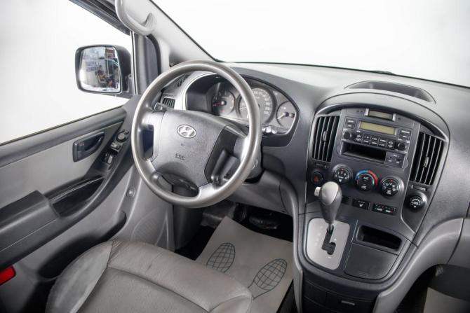 Hyundai Grand Starex I с пробегом 2012 года, цена 1 249 000 рублей, 328700 км, минивэн, Автокод Объявления