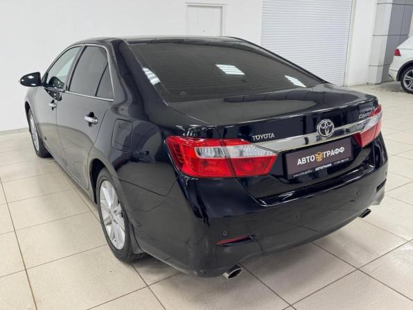 Toyota Camry VII (XV50) с пробегом 2013 года, цена 1 039 000 рублей, 131947 км, седан, Автокод Объявления
