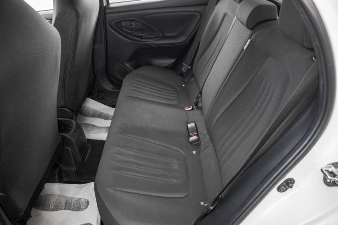 Toyota Yaris IV с пробегом 2020 года, цена 1 299 000 рублей, 93300 км, хэтчбек, Автокод Объявления