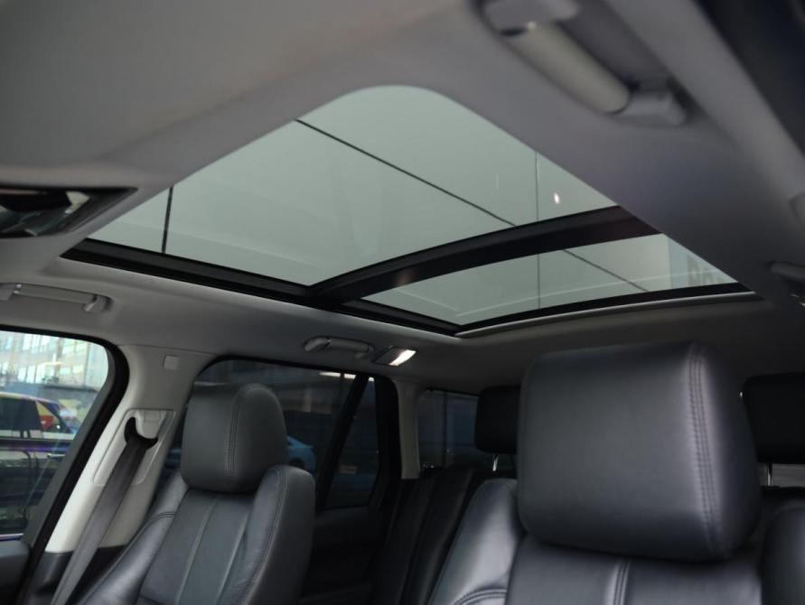 Land Rover Range Rover IV Санкт-Петербург  - изображение 30