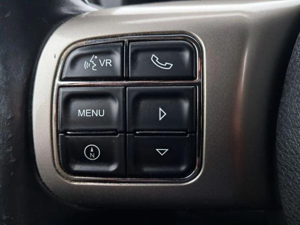 Jeep Compass I Рестайлинг с пробегом 2012 года, цена 1 130 000 рублей, 230896 км, внедорожник, Автокод Объявления
