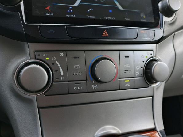 Toyota Highlander II (XU40) с пробегом 2010 года, цена 1 190 000 рублей, 257248 км, внедорожник, Автокод Объявления