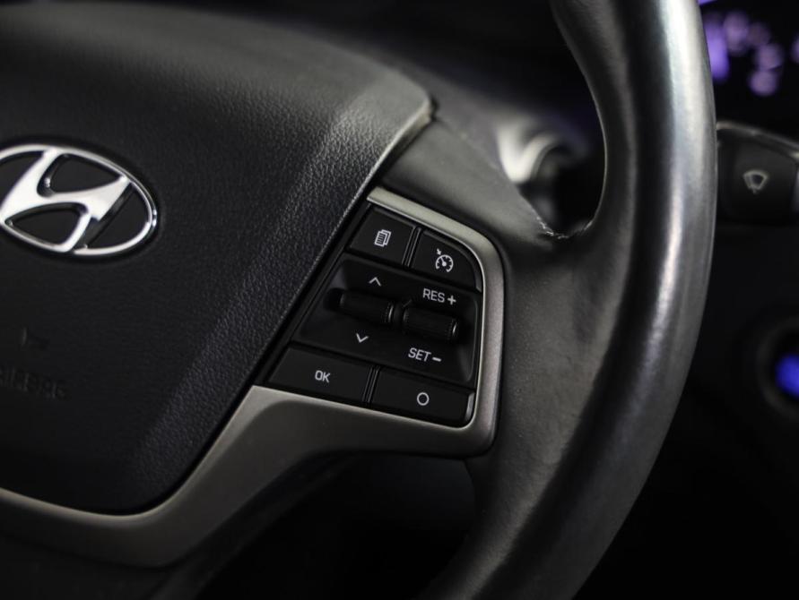 Hyundai Solaris II Санкт-Петербург  - изображение 12