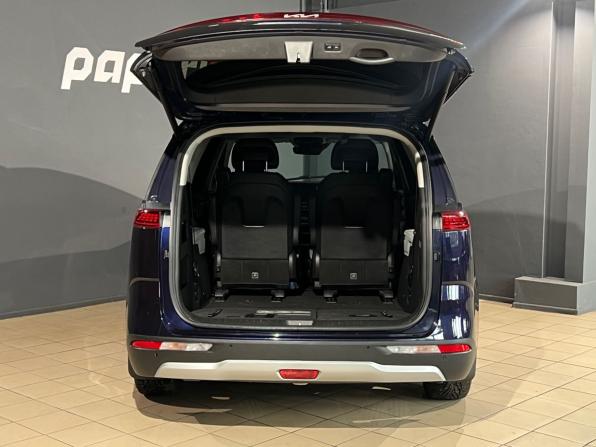 Kia Carnival IV с пробегом 2023 года, цена 3 599 000 рублей, 172001 км, минивэн, Автокод Объявления
