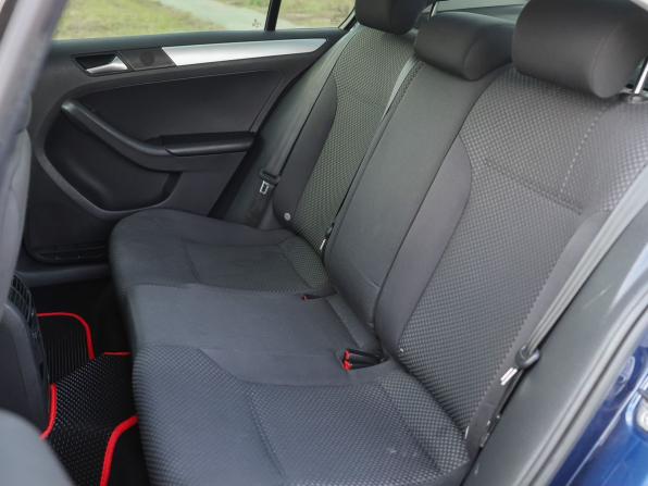 Volkswagen Jetta VI с пробегом 2012 года, цена 899 000 рублей, 182349 км, седан, Автокод Объявления