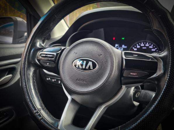 Kia Rio IV с пробегом 2018 года, цена 1 149 900 рублей, 280000 км, седан, Автокод Объявления