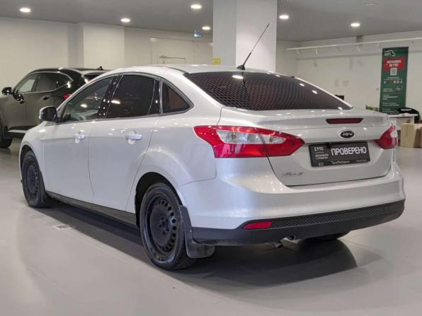 Ford Focus III с пробегом 2012 года, цена 599 000 рублей, 268929 км, седан, Автокод Объявления