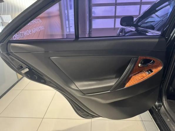 Toyota Camry VI (XV40) Рестайлинг с пробегом 2009 года, цена 999 000 рублей, 355000 км, седан, Автокод Объявления