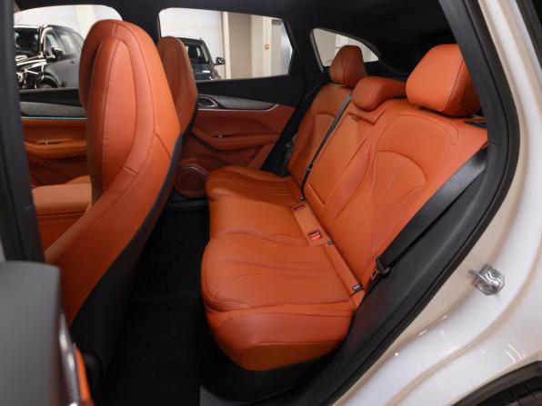 Geely Galaxy M7 с пробегом 2026 года, цена 4 000 000 рублей, 15 км, внедорожник, Автокод Объявления