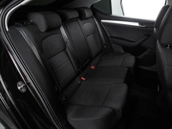 Skoda Superb III с пробегом 2017 года, цена 1 749 000 рублей, 182571 км, лифтбек, Автокод Объявления