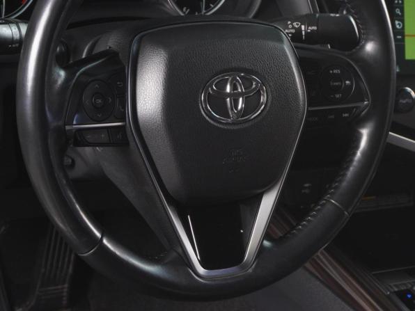 Toyota Camry VIII (XV70) с пробегом 2018 года, цена 2 606 000 рублей, 178199 км, седан, Автокод Объявления