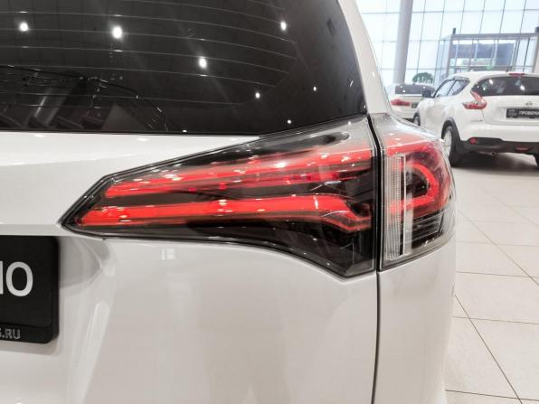 Toyota RAV4 IV (XA40) Рестайлинг с пробегом 2016 года, цена 2 450 000 рублей, 73000 км, внедорожник, Автокод Объявления