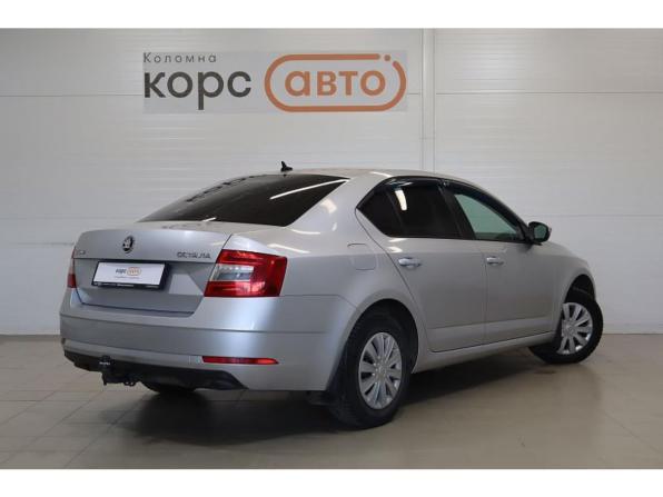 Skoda Octavia III (A7) Рестайлинг с пробегом 2018 года, цена 1 386 000 рублей, 217600 км, лифтбек, Автокод Объявления