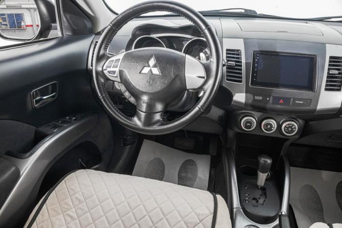 Mitsubishi Outlander II с пробегом 2008 года, цена 1 159 000 рублей, 317000 км, внедорожник, Автокод Объявления