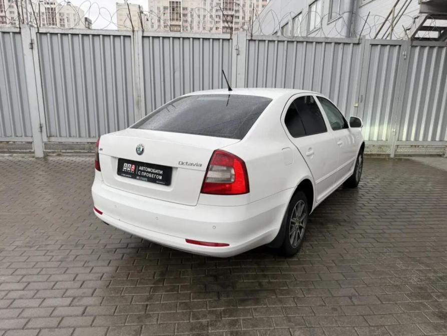 Skoda Octavia II (A5) Рестайлинг Ростов-на-Дону  - изображение 5