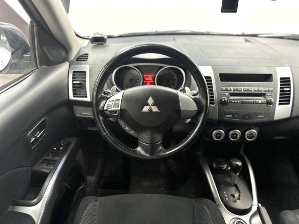 Mitsubishi Outlander II с пробегом 2008 года, цена 1 279 900 рублей, 140118 км, внедорожник, Автокод Объявления