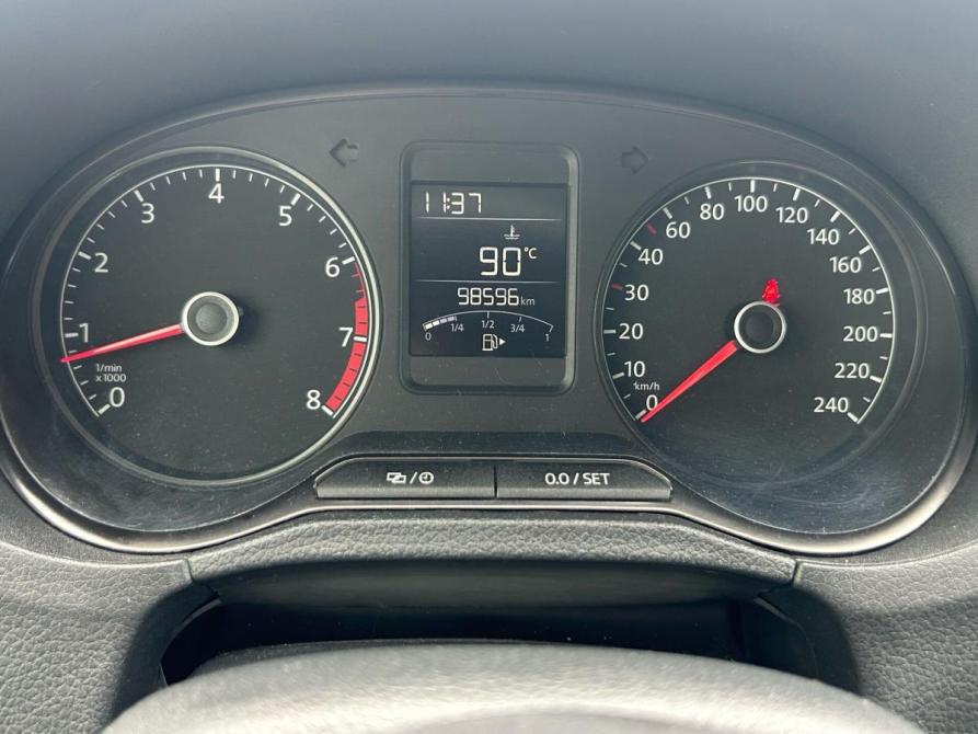 Volkswagen Polo V Рестайлинг Санкт-Петербург  - изображение 15
