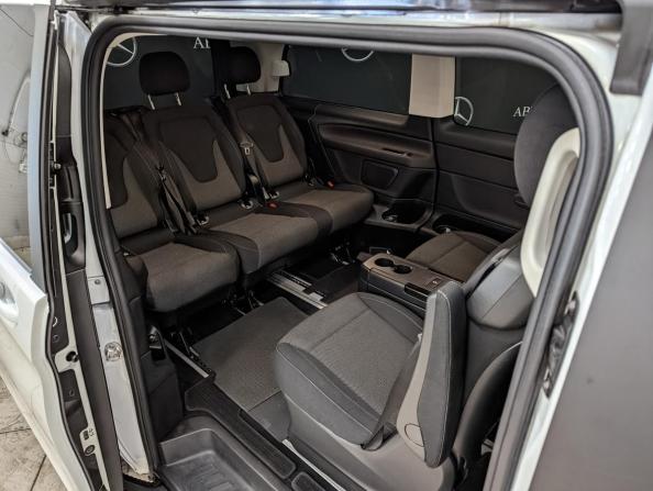 Mercedes-Benz V-Класс III (W447) с пробегом 2017 года, цена 4 100 000 рублей, 93769 км, минивэн, Автокод Объявления