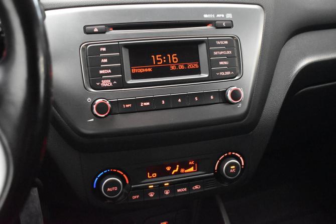 Kia Rio III Рестайлинг с пробегом 2015 года, цена 1 130 000 рублей, 108716 км, седан, Автокод Объявления