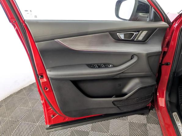 Chery Tiggo 7 Pro Max I с пробегом 2024 года, цена 2 005 000 рублей, 28641 км, внедорожник, Автокод Объявления
